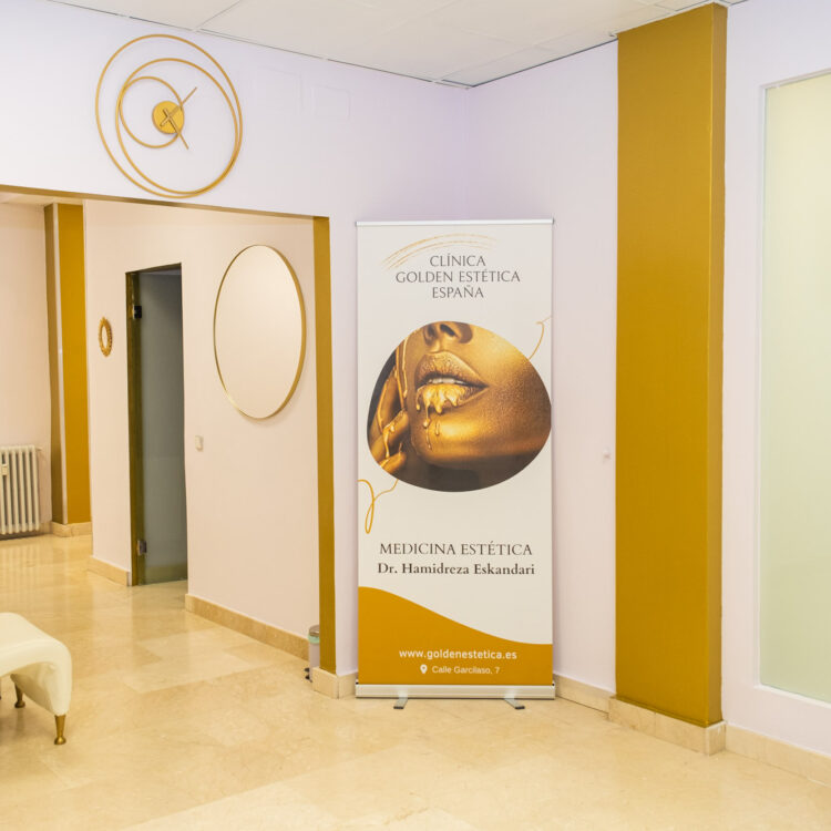 sala espera clinica golden estetica españa